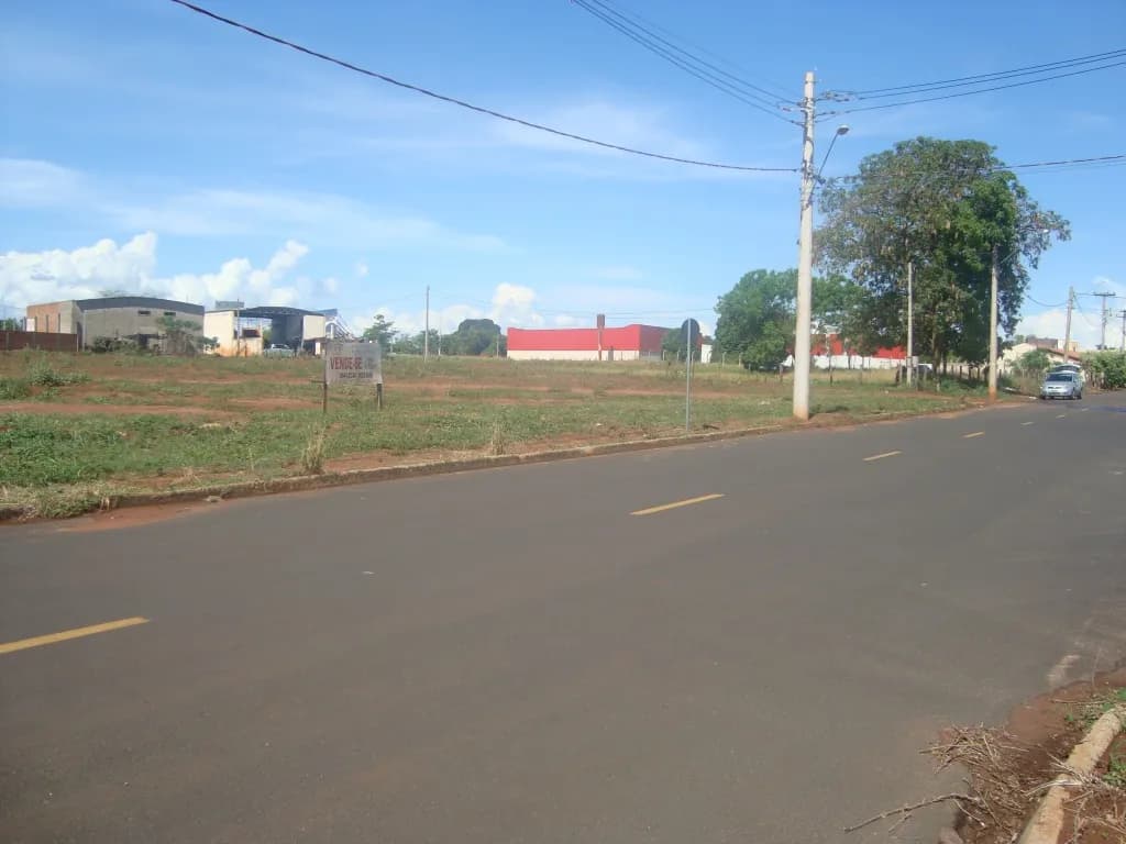 Terreno amplo em Santa Fé do Sul — foto 1