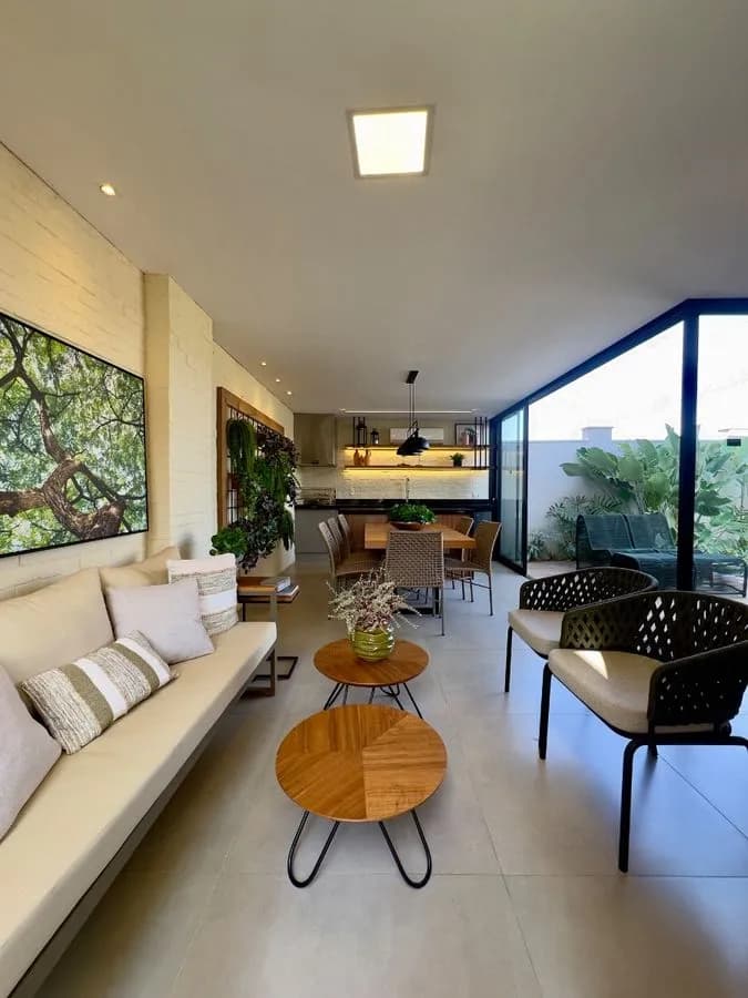 SOBRADO DE 140m² COM 3 SUÍTES NO CONDOMINIO RESERVA IMPPERIAL — foto 1